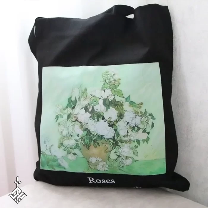 تصویر کیف پارچه ای مشکی با طرح رز از ونگوگ